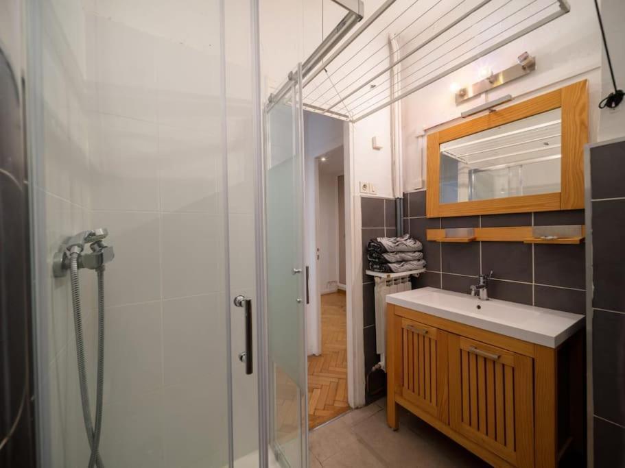 Appartement Climatise Tout Equipe A Cote Du Stade Velodrome مارسيليا المظهر الخارجي الصورة