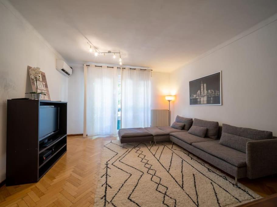 Appartement Climatise Tout Equipe A Cote Du Stade Velodrome مارسيليا المظهر الخارجي الصورة